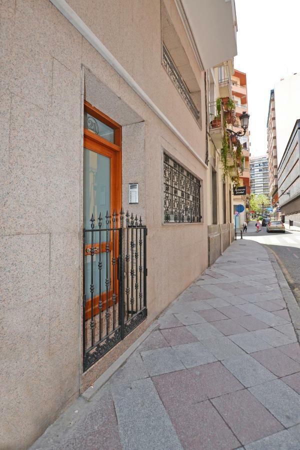 Atico Con Terraza En El Centro De Alicante Apartment Exterior photo